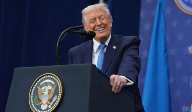 trump-gronland-planini-desteklemeyen-ulkelere-yonelik-tarifeleri-duyurdu-ONI3cVbx.jpg