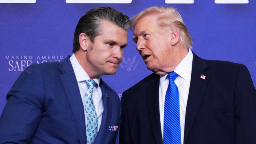 Trump, Hegseth’i övdü: “İran için sesi birinci yükselten sendin”