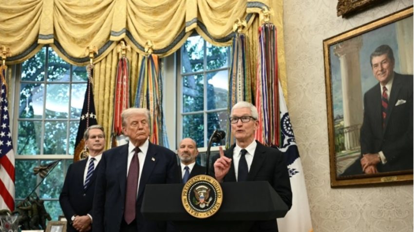 Trump’tan çip ithalatına yüzde 100 gümrük vergisi planı