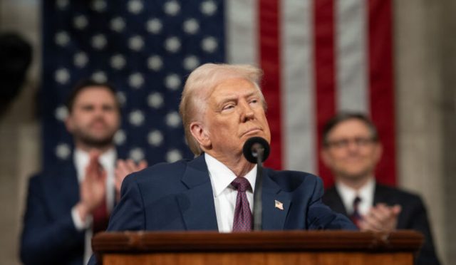 trumptan-fede-faiz-oranini-buyuk-olcude-dusurun-xRbymWjX.jpg