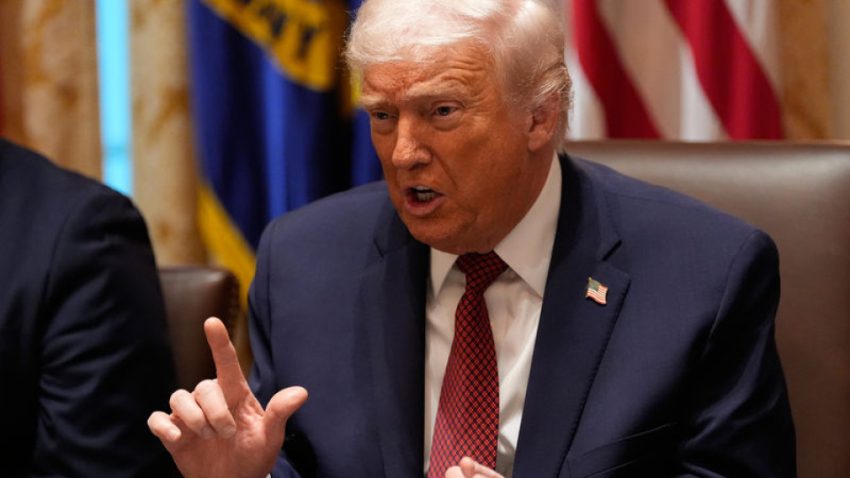 Trump’tan Hürmüz Boğazı tezi