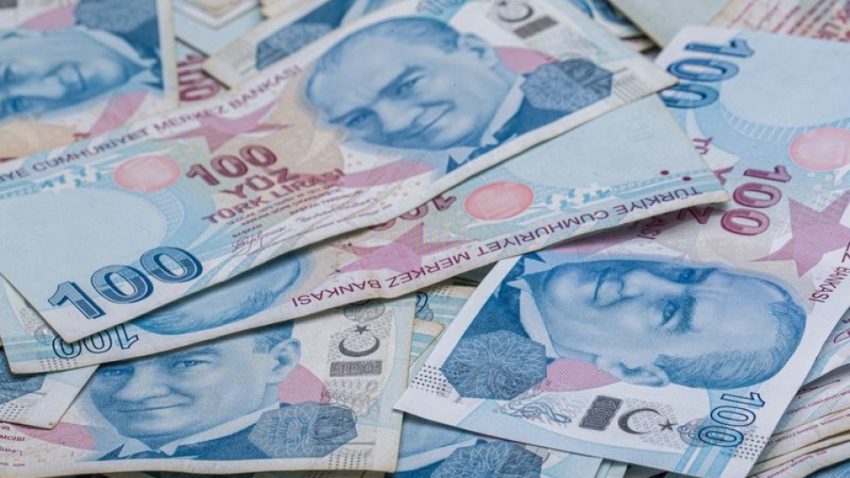 Tüketici kredileri sürat kesmiyor