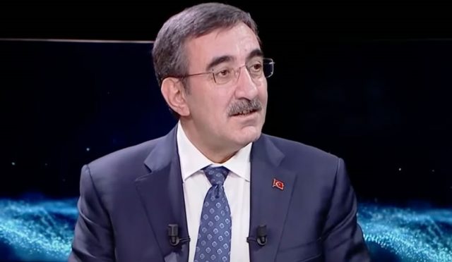 yilmaz-ovpyikapsayici-bir-halde-hazirliyoruz-xGmaTyej.jpg