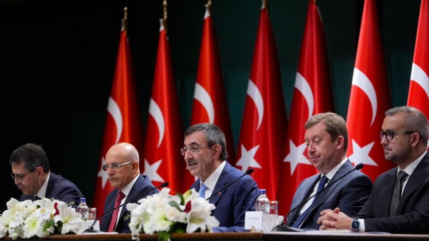 Yılmaz: Yılın geri kalanında dezenflasyon sürecinin kesintisiz devam etmesini bekliyoruz